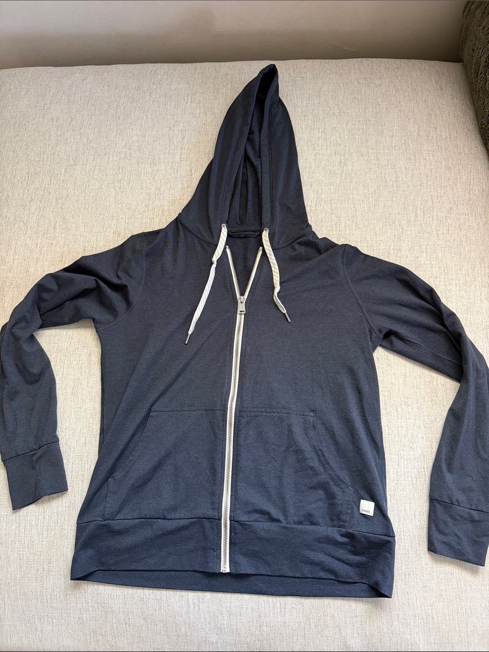 Vuori Women’s Navy & White Zip-Up Halo Hoodie